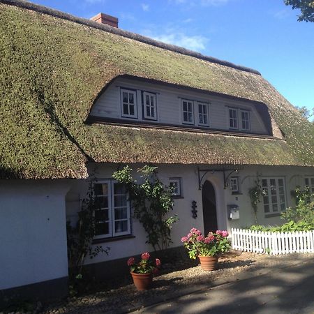 Reetstuebchen Appartement Nieblum Buitenkant foto